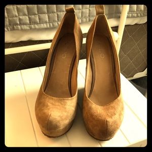 Aldo wedge shoes